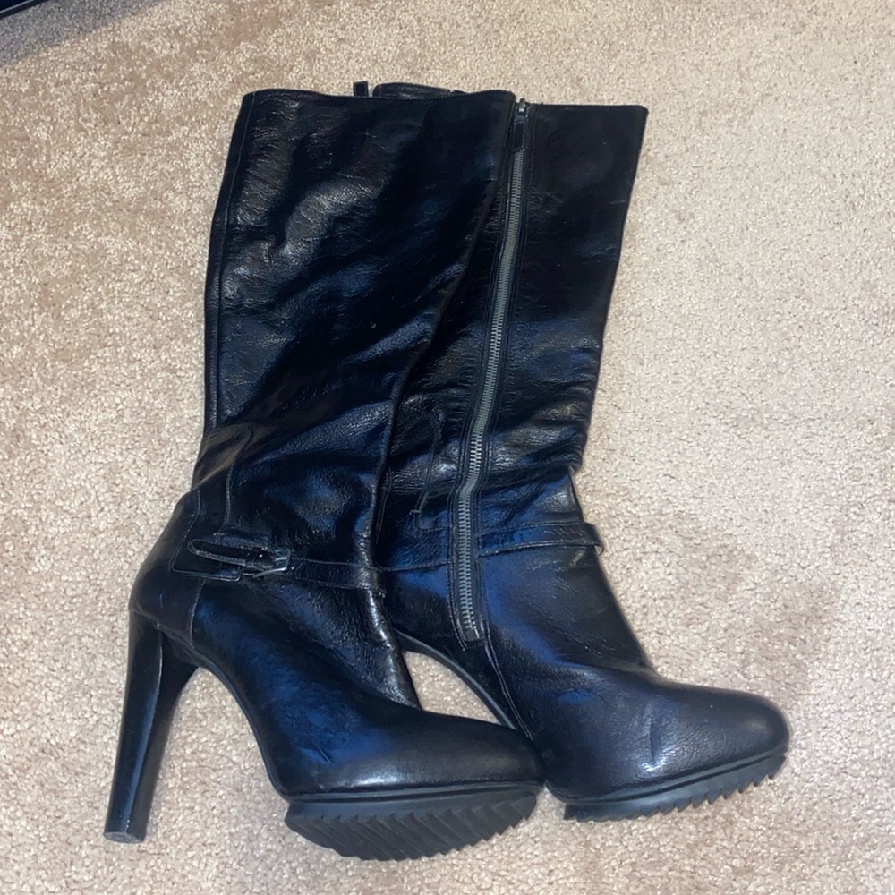 NINE WEST CRAFTWORK LEATHER PLATFORM BOOTS